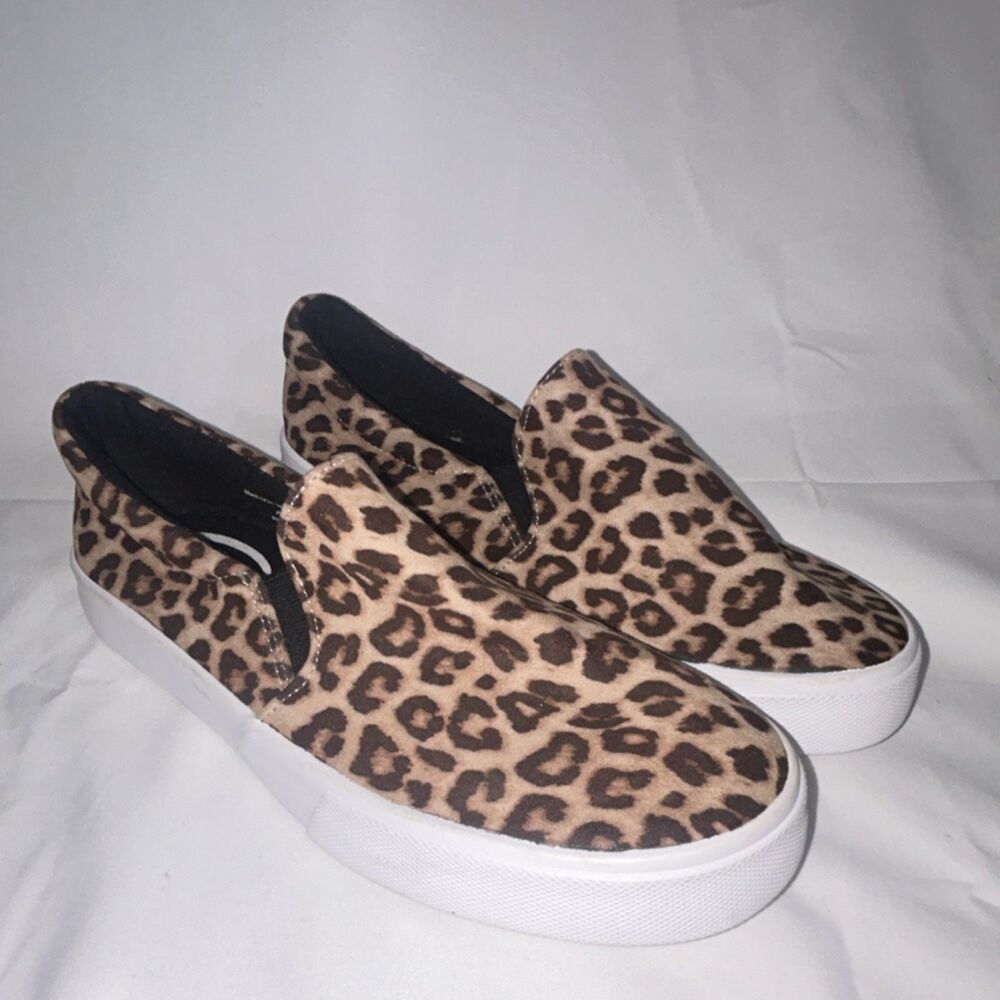 Soda Leopard Print Slip-On Comfort Flat Shoes for Women, Brown Black White